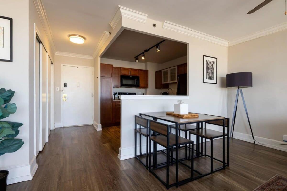 Cozysuites 800 Tower 2br With Gym! 34 Apartment *